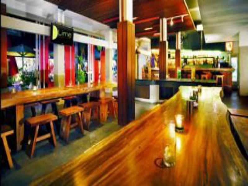 巴厘岛塞米亚克宜必思经济型酒店 外观 照片
